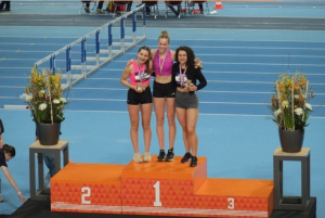 Verspringen: Alyshia 3e