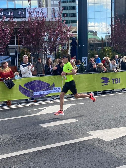 Ronald Schroër tijdens zijn Rotterdam marathon