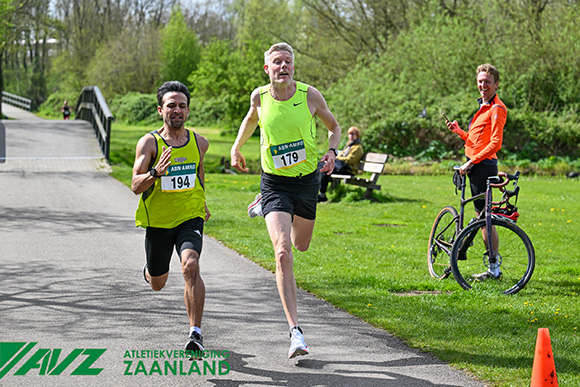 Fotofinish Benjamin voor Shazad